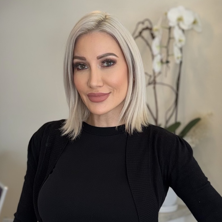 https://sanctuaryskincare.net/wp-content/uploads/2026/03/taryn.jpeg